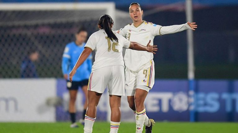 vinotinto-femenina-67824