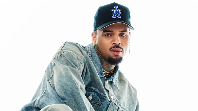 el-cantante-chris-brown-condenado-a-8-meses-de-carcel-aunque-suspenden-la-pena-por-un-ano-70874