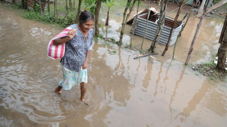 1 Activan alertas por lluvias