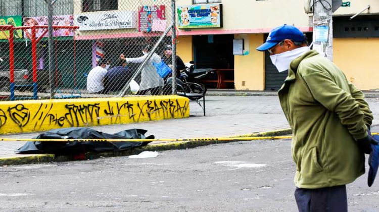 Ecuador reducirá el horario de toque de queda con base en la se