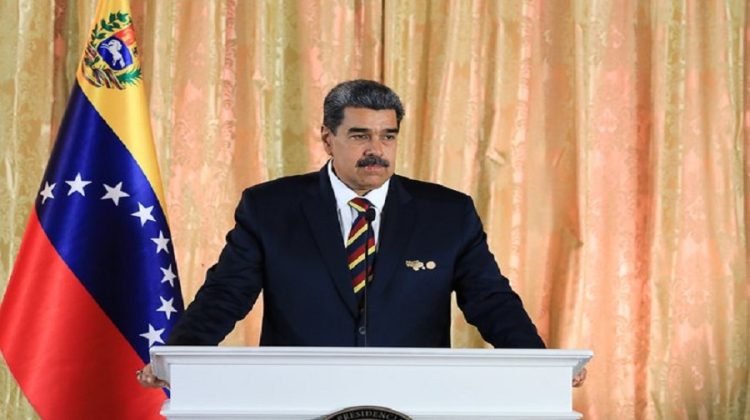 1-Maduro-promulgo