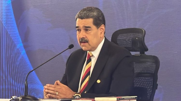 1 Nicolas-Maduro