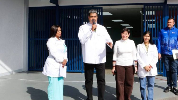 1 Nicolas-Maduro rechaza