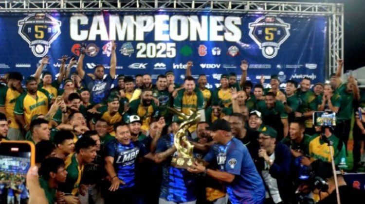 1 Samanes se titulo
