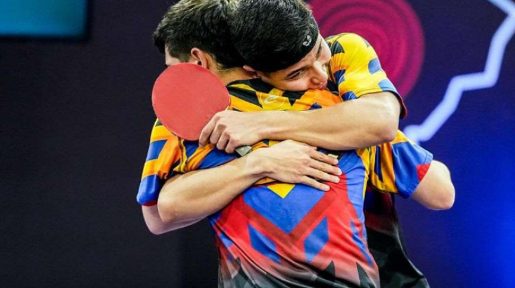 1 Tenis de mesa