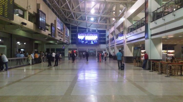 1 aeropuerto-13794