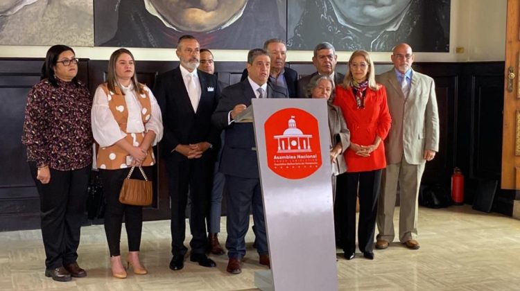 1-correa-comite-postulacione