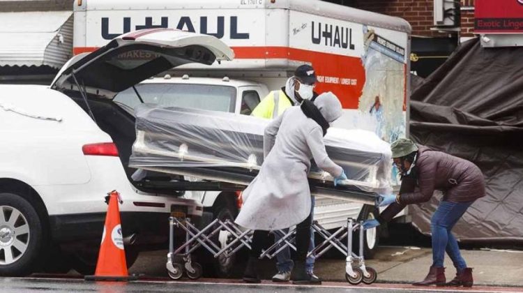 1 estados-unidos-supera-los-100000-muertos-por-coronavirus-1590653111830