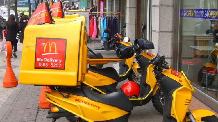 1200px-Mcdelivery_0