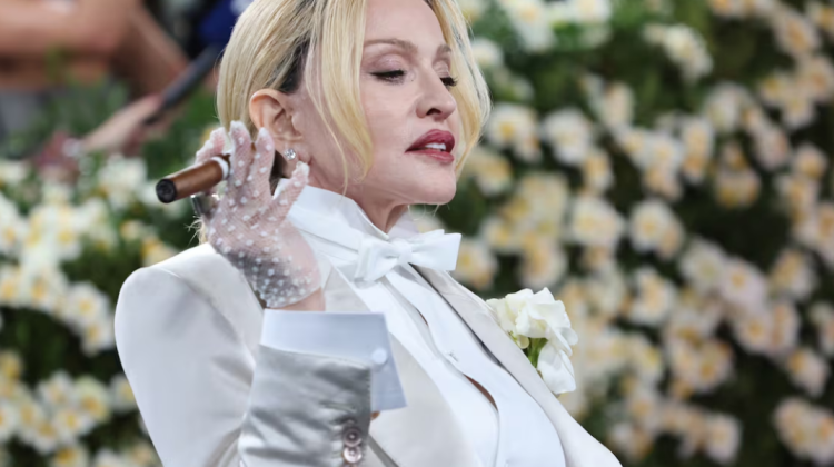2 Madonna lleva su vida