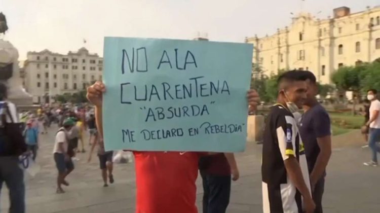 2 Manifestantes-en-Peru
