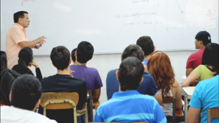 2 Profesores univrsitarios