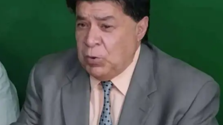 2 Renuncia secretario general