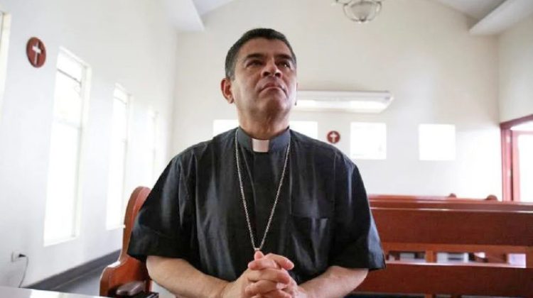2 Rolando-Alvarez-obispo
