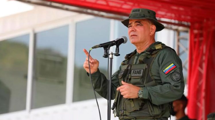 2 ministro-para-la-defensa