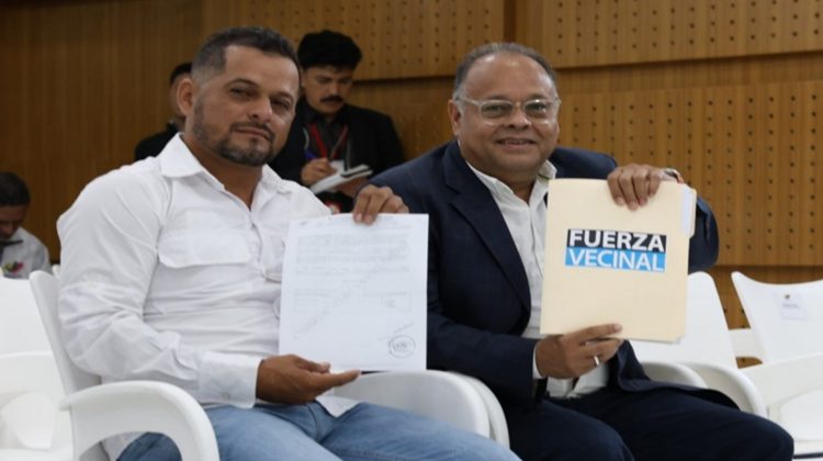 2 opositores-inscriben-candidatura