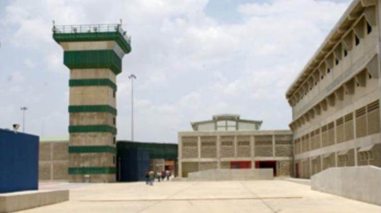 2020-01-10-CARCEL-DE-CORO-1