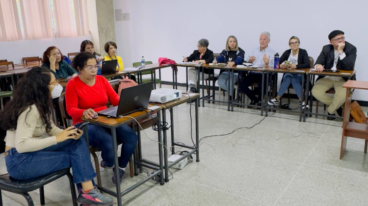 3 Tres universidades