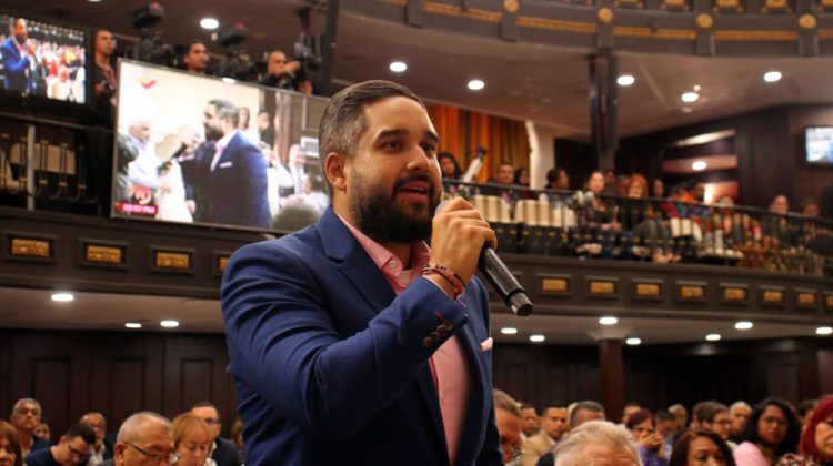 3 diputado-nicolas-maduro