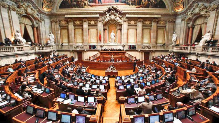 3-parlamento_portugues
