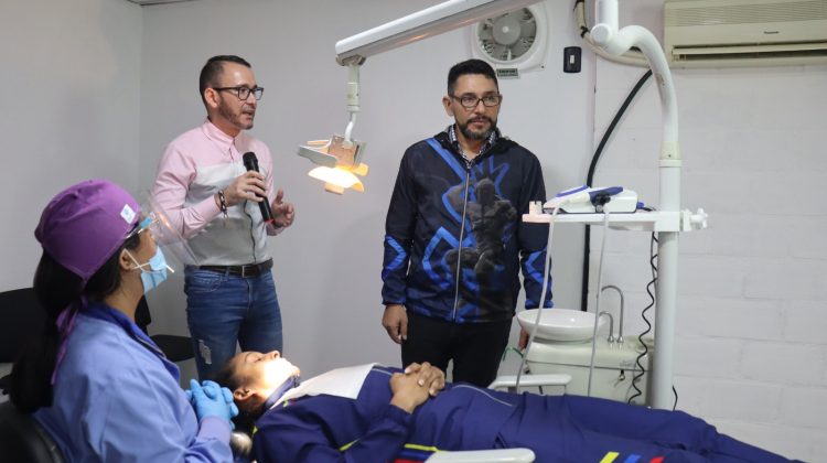 3fba0d68-3e67-4cec-a323-513d0bc22a33