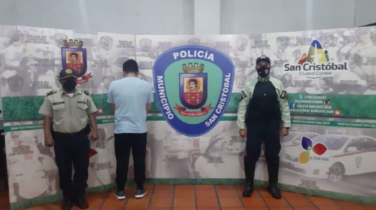 4 Detenido concejal