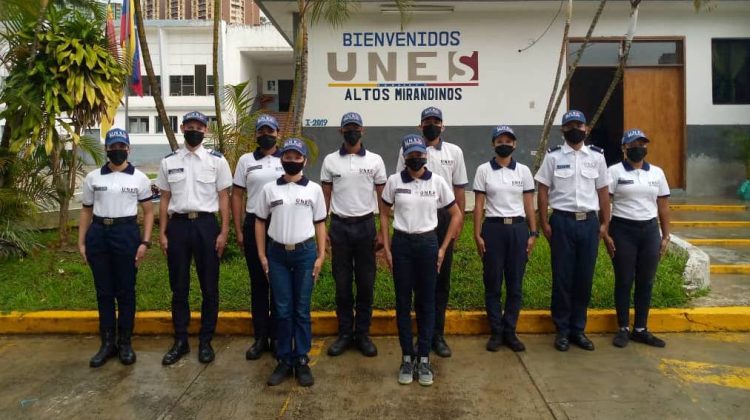 435 estudiantes jpg