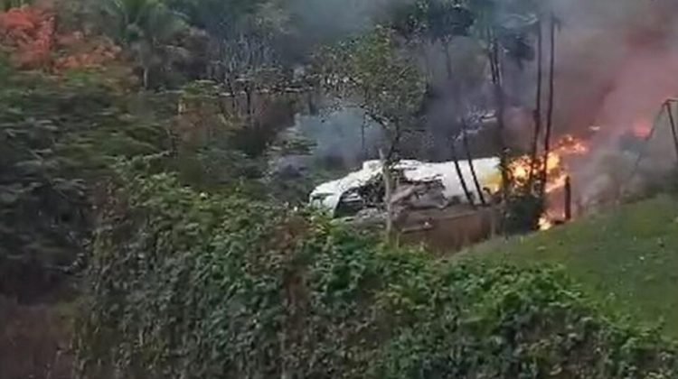 5 Se estrelló una avioneta
