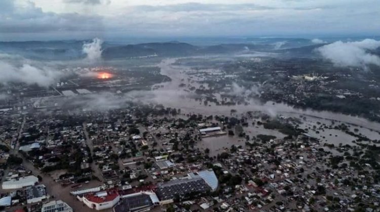 64-personas-mueren-por-las-lluvias-en-cinco-estados-del-pais-672207