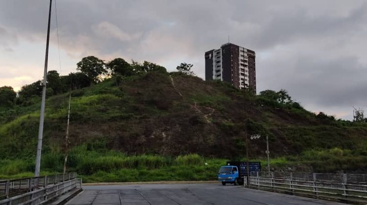 7f9e46a3-ac37-4b21-9b9c-8e7ed00ef8fb