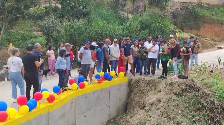 7fc4165e-759d-4411-857d-761ba7d00fcb