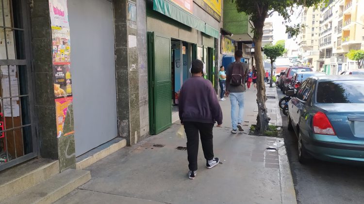 9ac8f7c4-d60c-4cf3-b775-0fee660963a7-1