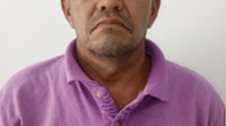 AGRESOR DE HIJASTRAS