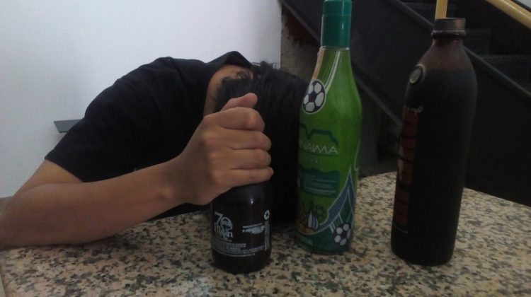 ALCOHOLICOS