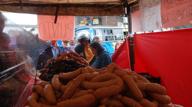 ao-feria-agricola-chorizo