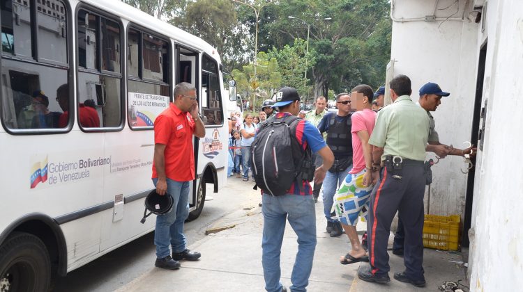 Alejandra Ávila - Traslado Poliguaicaipuro