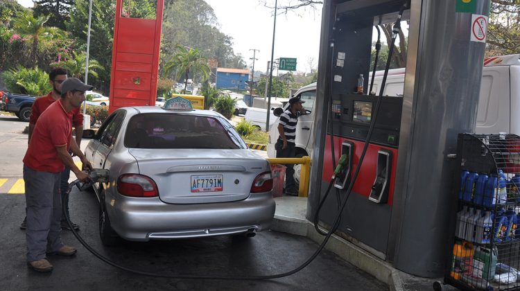 Alejandra Ávila - Aumento de Gasolina