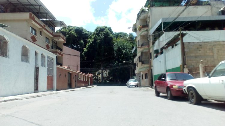 Alumbrado Negro Primero