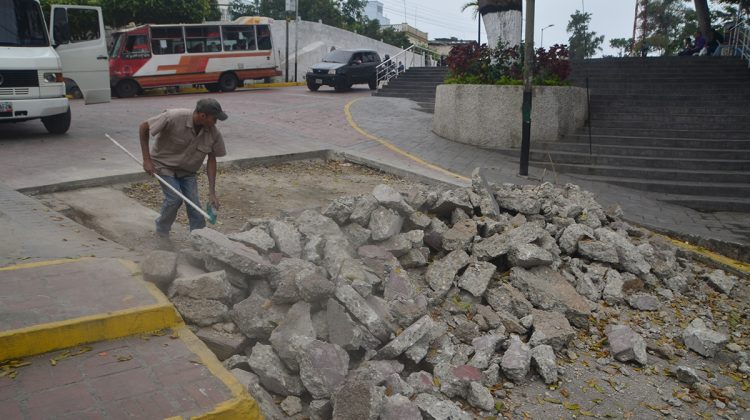 Arreglando tuberias esttropiadas carrizal