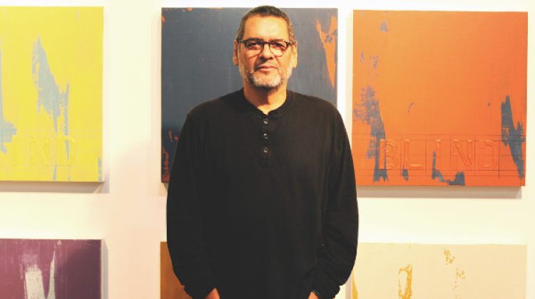artista-plastico-sigfredo-chacon-debuta-como-baterista