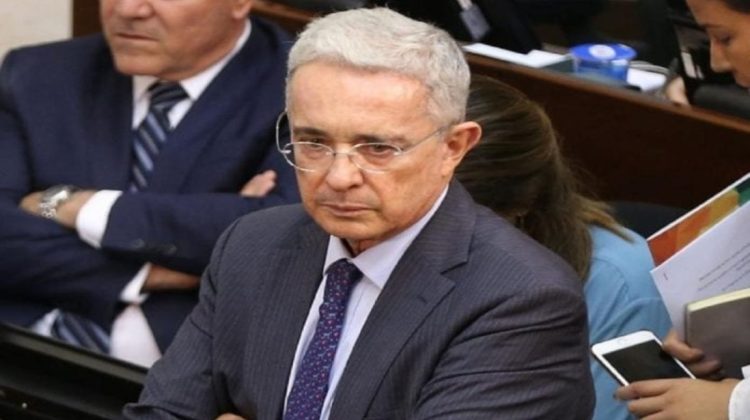 Álvaro-Uribe-