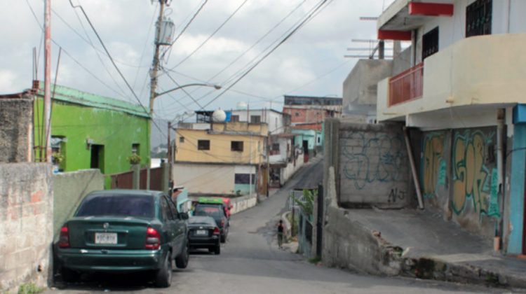 BARRIO-BOLIVAR
