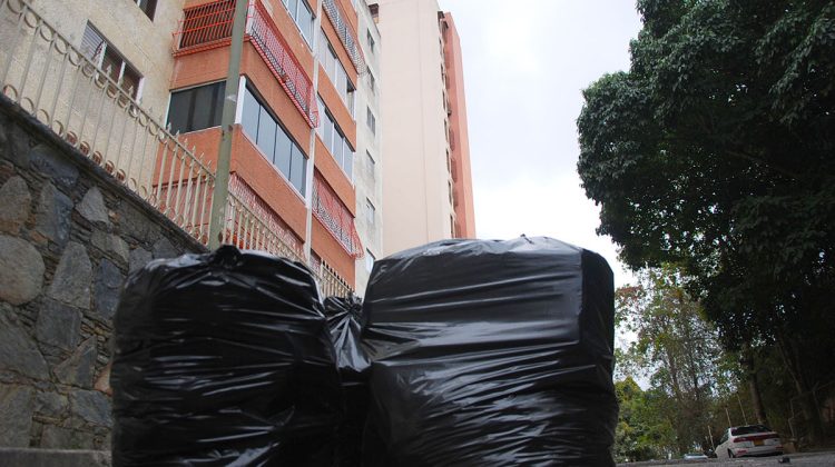BASURA1