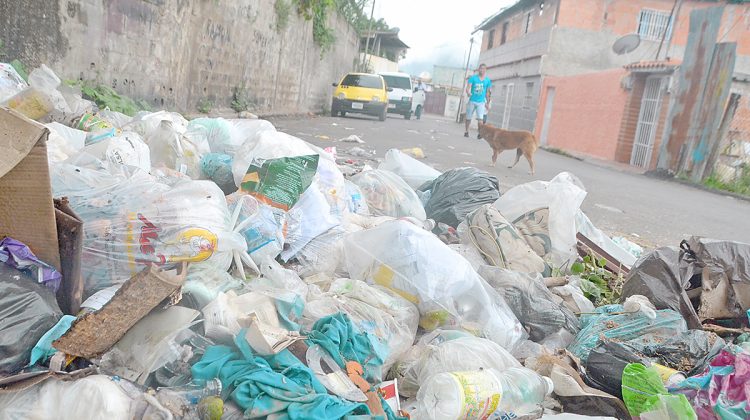 Basura barrio unión