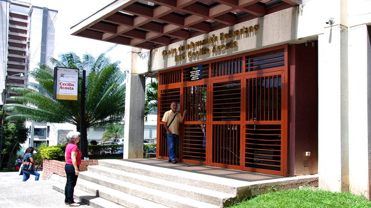 Biblioteca de los teques Cecilio Acosta