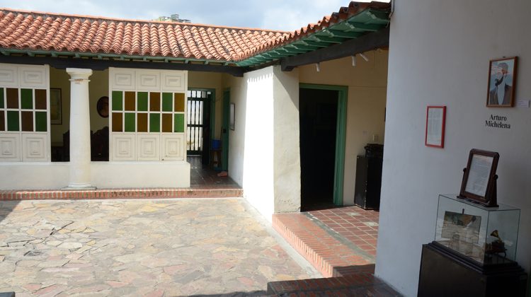 CASA-ARTURO-MICHELENA1