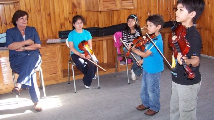 Clases-Orquesta-Infantil-2008