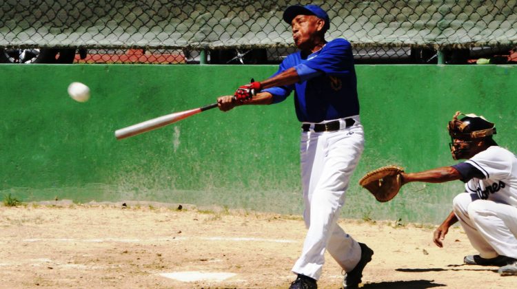 de-los-26-hits-en-el-juego-17-fueron-de-los-amigos