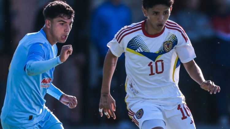 Despues-de-su-paso-por-Argentina-la-Vinotinto-Sub-17-viajara-a-Ecuador-para-seguir-entrenando-Foto-Archivo