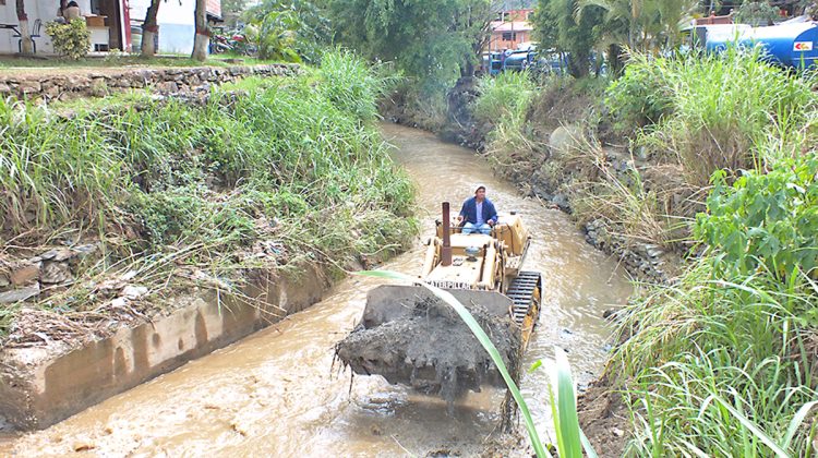 Dragado de río pg